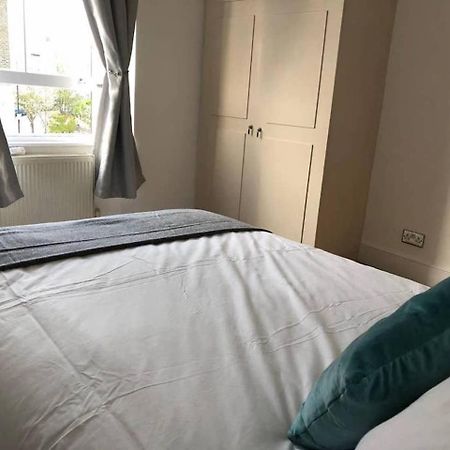 Eurostar Budget Rooms - Next To Kings Cross & Eurostar Train Station London Exterior foto