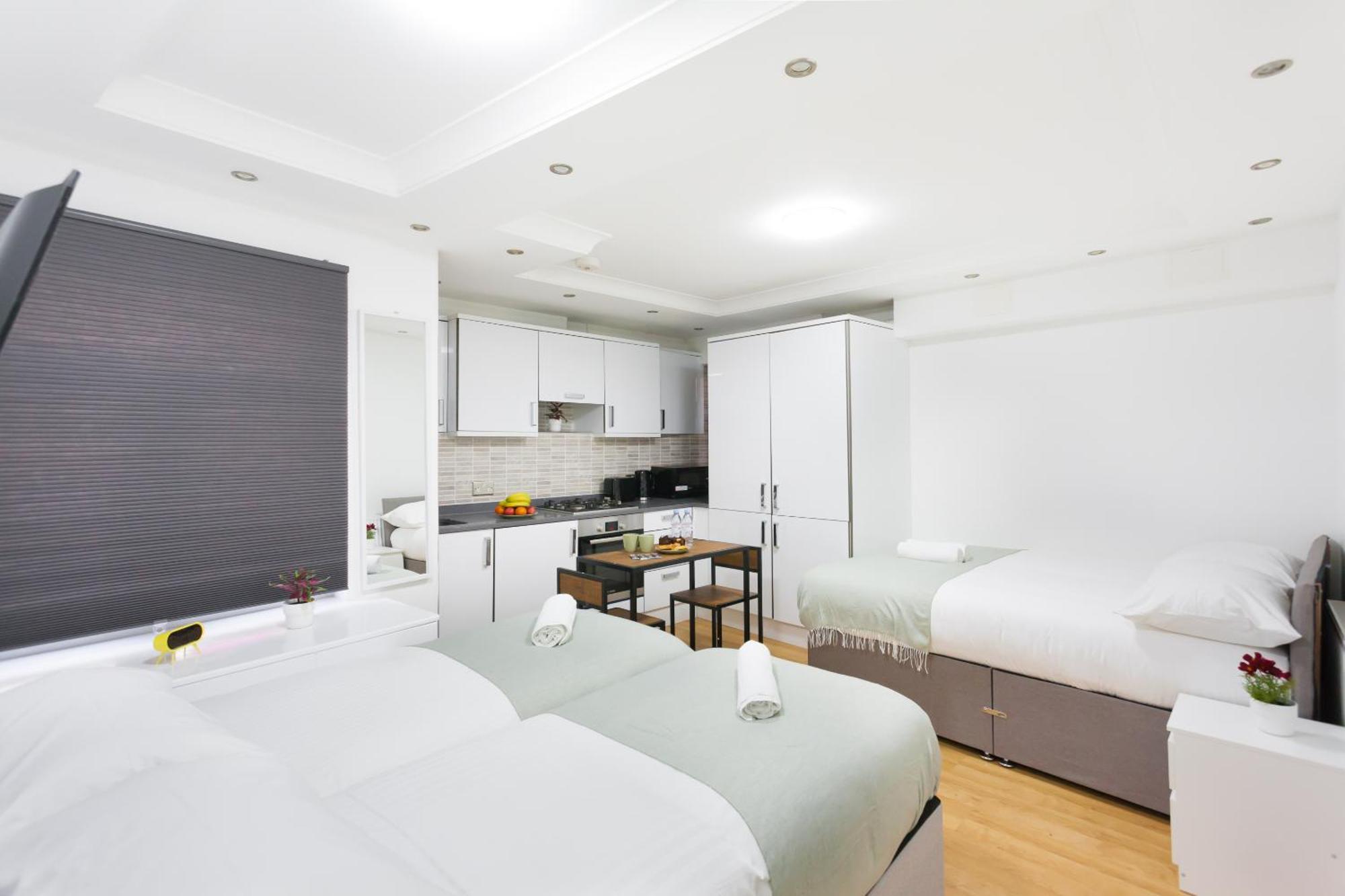 Eurostar Budget Rooms - Next To Kings Cross & Eurostar Train Station London Exterior foto